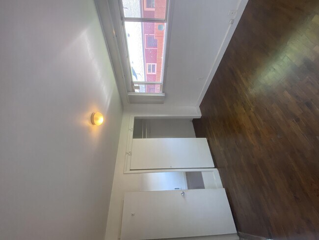 Building Photo - 4631 Fowler Ave
