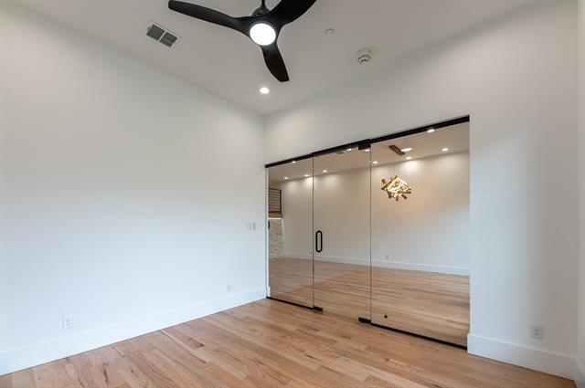 Building Photo - 4317 Normandy Ave