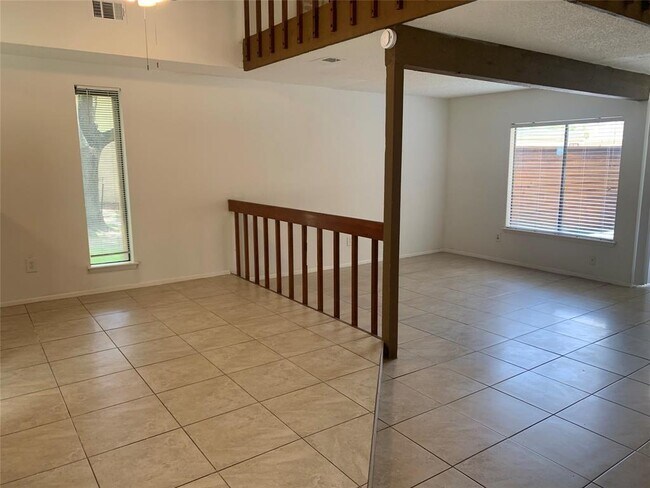 Foto del edificio - 3038 Windchase Blvd