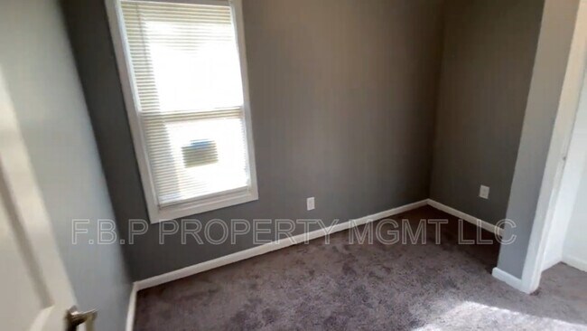 Foto del edificio - 18975 Beland St