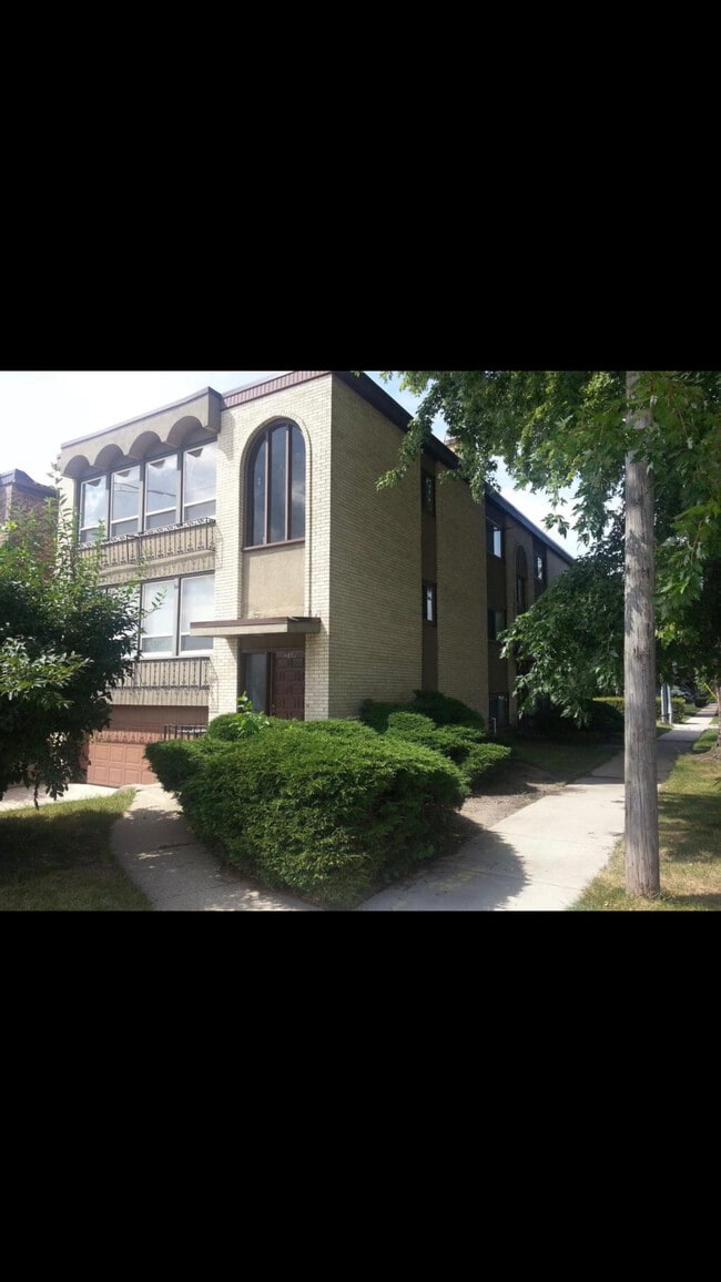 Foto del edificio - 4832 Old Orchard Rd