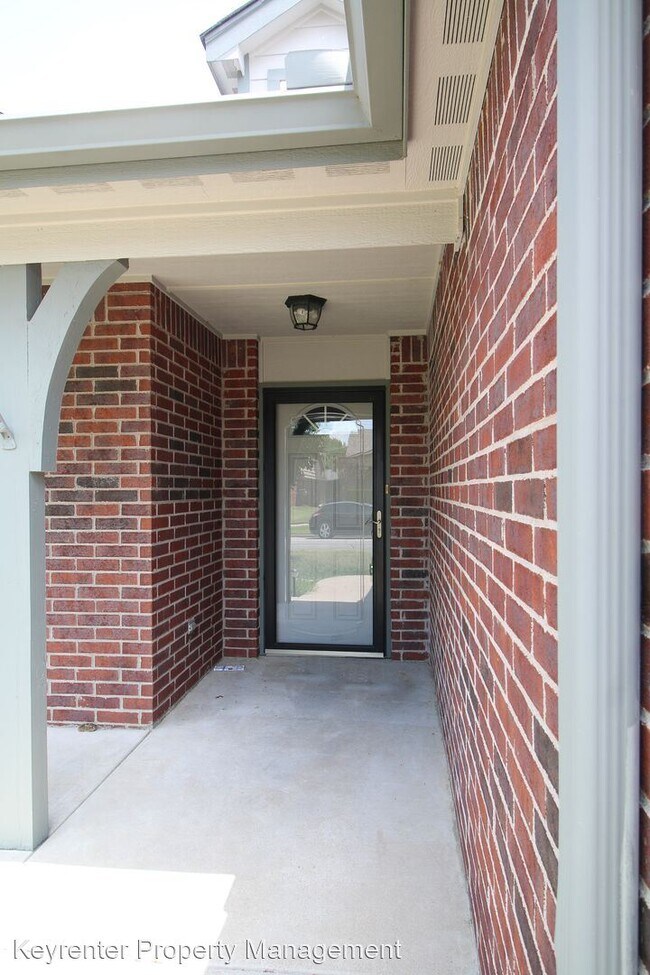 Foto del edificio - 3 br, 2 bath House - 10709 N 146th E Ave