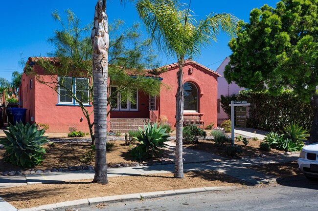 Foto del edificio - Spanish Revival in Normal Heights