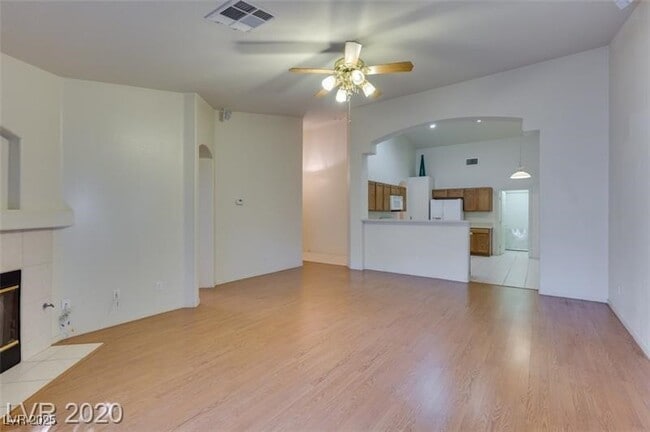 Building Photo - 10308 Juniper Creek Ln
