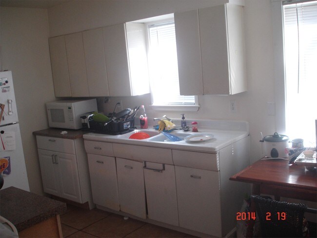 Foto del edificio - 734 W 3rd St