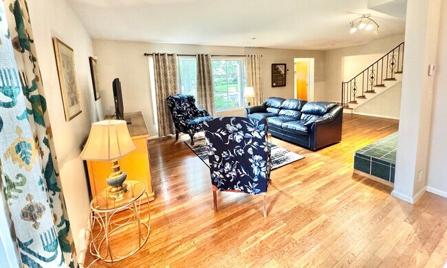 Foto del edificio - 15681 Wyatt Rd