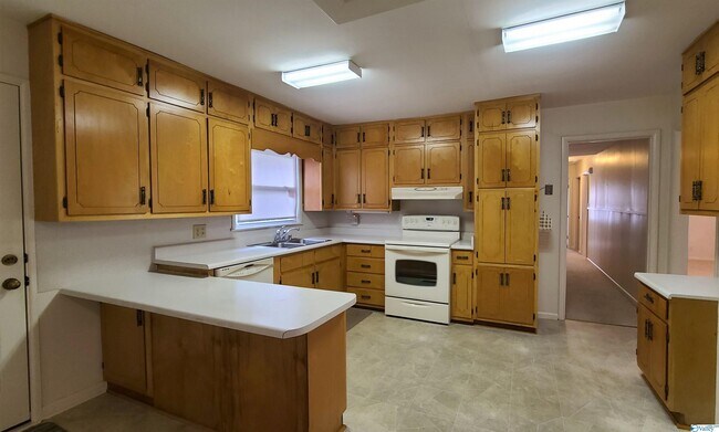 Foto del edificio - 1722 Hampton Rd NW
