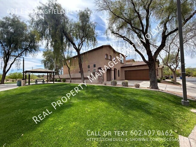 Building Photo - 431 E Springfield Pl