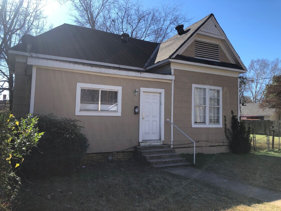 Primary Photo - 316 Wyche St