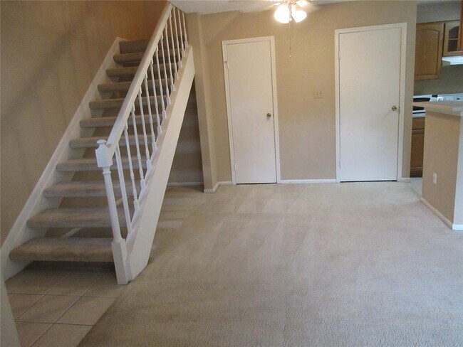 Foto del edificio - 10615 Briar Forest Dr