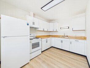 Building Photo - 3712 Swenson Ave