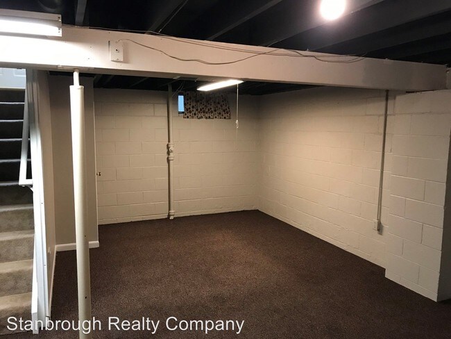 Foto del edificio - 2 br, 2 bath House - 3302 SE 5th Street