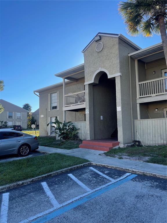 Foto principal - 325 Wymore Rd