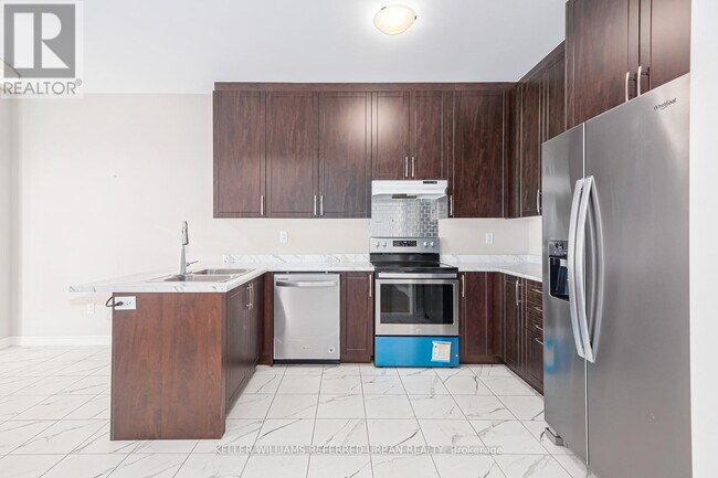 Building Photo - 209 Breton St
