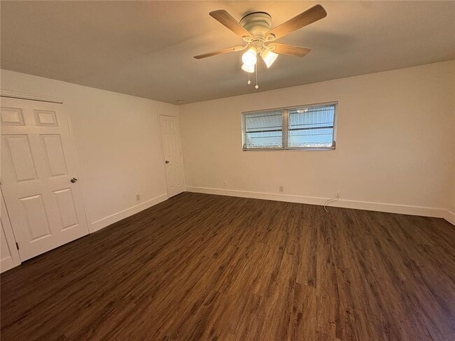 Building Photo - 1741 NE 52nd St Building Photo - 1741 NE 52nd St