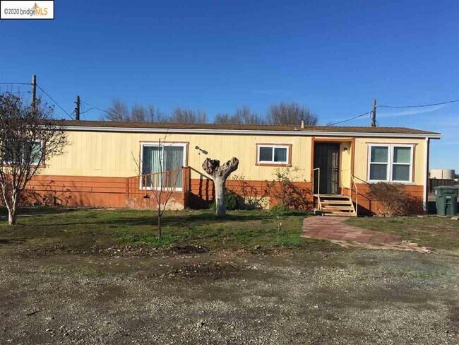 Building Photo - 3291 Byer Rd