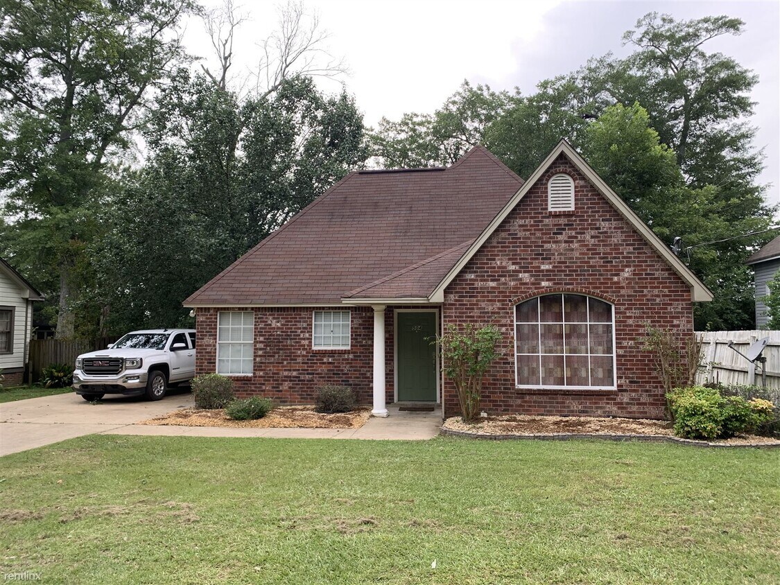 Foto del edificio - 3 br, 2 bath House - 504 South Bonner Stre...