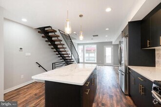 Building Photo - 815 Perkiomen St