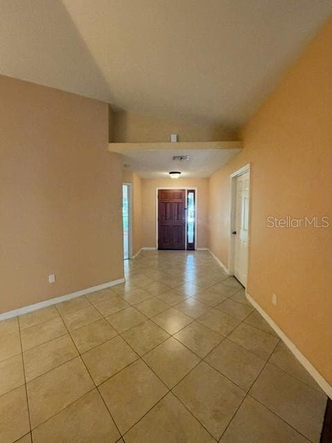 Building Photo - 635 Nighthawk Cir