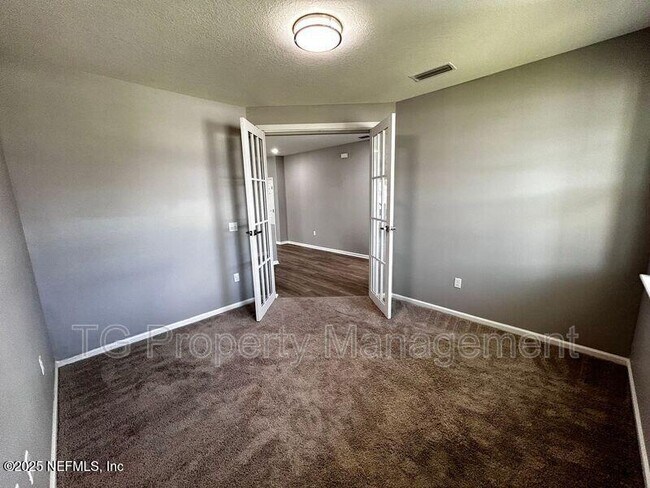 Foto del edificio - 11646 Pacific Dogwood Ct
