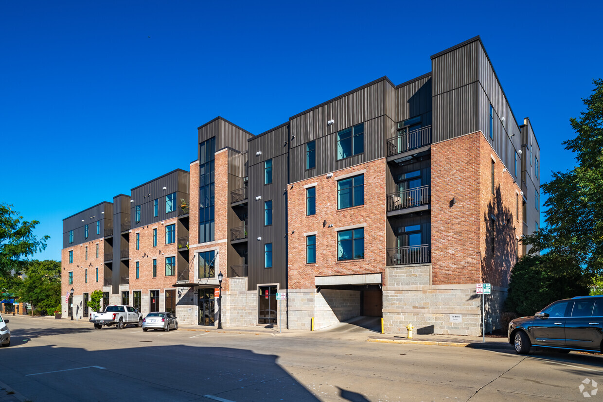 Foto principal - The Waukesha Lofts