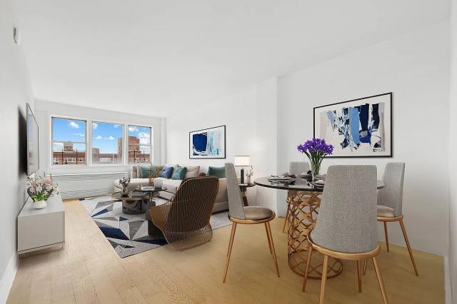 Foto principal - 3 bedroom in NEW YORK NY 10037