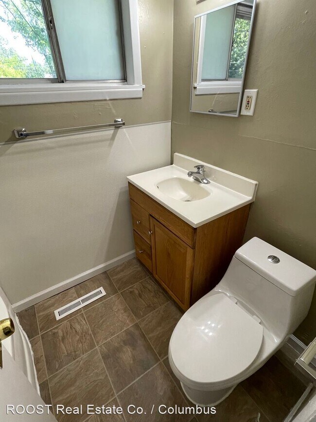 Building Photo - 5 br, 2 bath House - 4997 Folger
