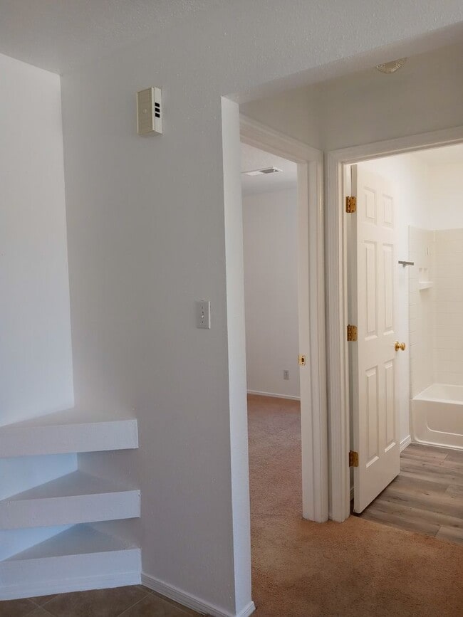 Building Photo - AFFORDABLE!!!