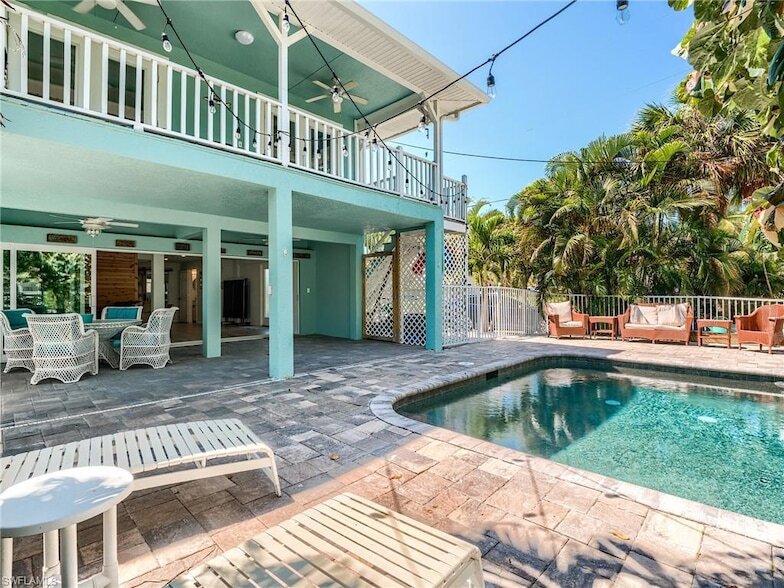 Foto principal - 6020 Cypress Ln