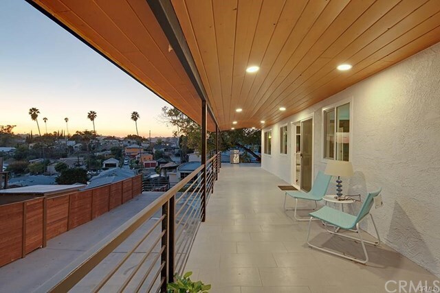 Foto del edificio - 3401 Linda Vista Terrace