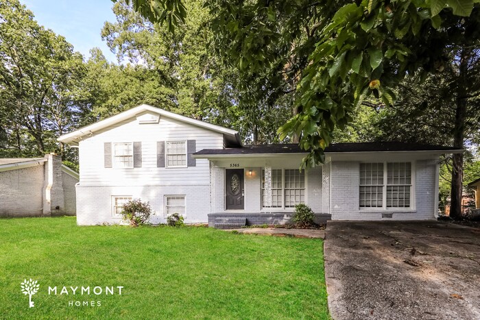 Foto principal - 5365 Denny Dr