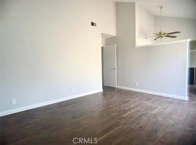 Foto del edificio - 18503 Heather Ave