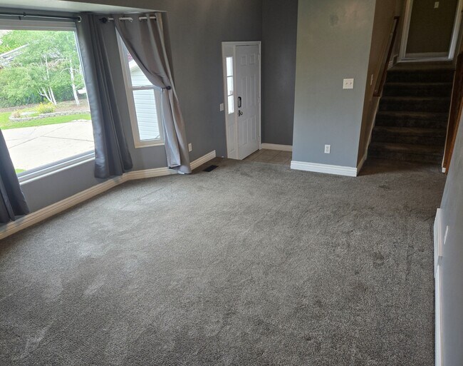 Sala de estar - 315 W 750 N