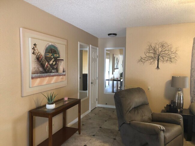 Foto del edificio - Perfect vacation home just waiting for you in Leisure World, a 45+ Active Adult Resort Community....