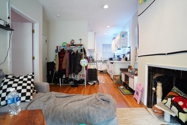 Photo - 57 Westland Ave Apartment