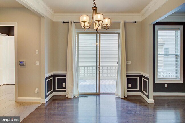 Foto del edificio - 20625 Exchange St