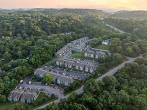 Building Photo - Legacy Hill