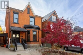 Building Photo - 9 Stanley Ave