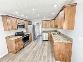Building Photo - 8335 S 1050 E