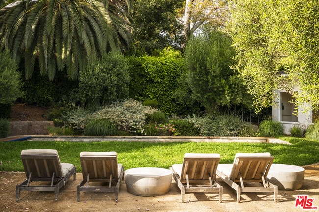 Building Photo - 6456 Sycamore Meadows Dr