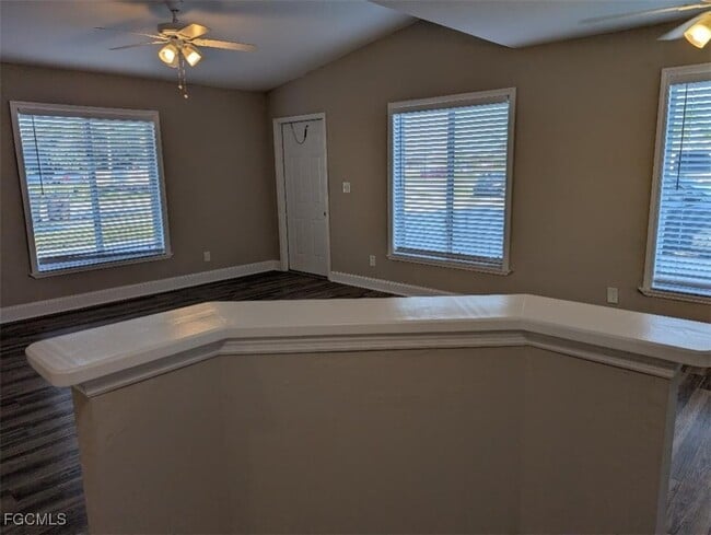 Building Photo - 214 Hancock Bridge Pkwy