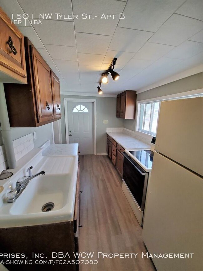 Foto del edificio - 1501 NW Tyler St