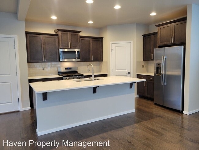 Building Photo - 4 br, 2.5 bath House - 24612 95th Pl S