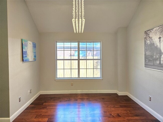 Foto del edificio - 4701 Muskdeer Dr