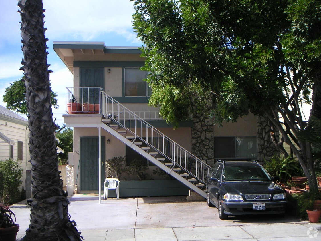 Building Photo - 3776 3rd Ave