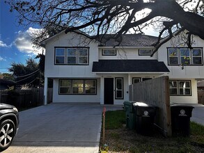 Building Photo - 11514 Courtshire Dr