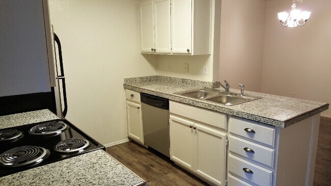 Foto del edificio - 3414 Morrison Rd W