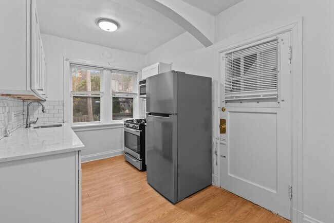 Foto del edificio - 7336-103 Forsyth