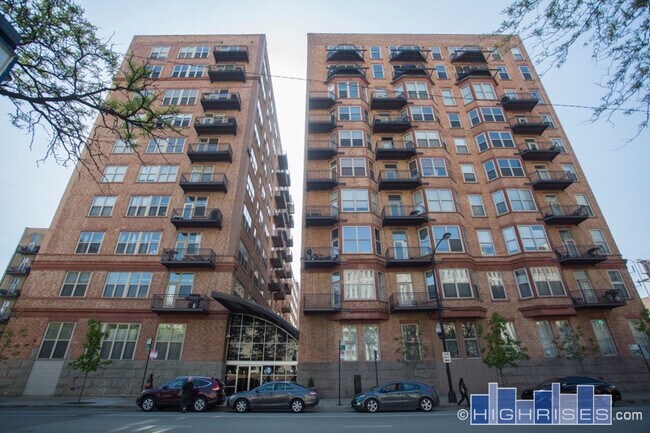 500 S Clinton - Condo for Rent in Chicago, IL | Apartments.com