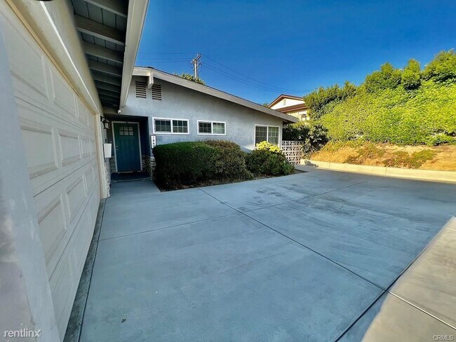 Building Photo - 3 br, 2 bath House - 1869 Copa Way